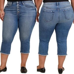 Torrid Crop Stovepipe Straight Classic Denim High Rise Jean Raw Hem 28 NWT
